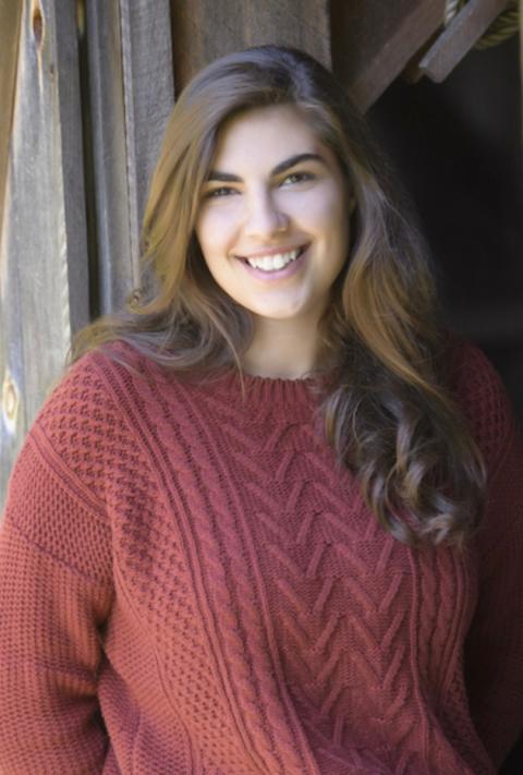 ivy shattuck headshot