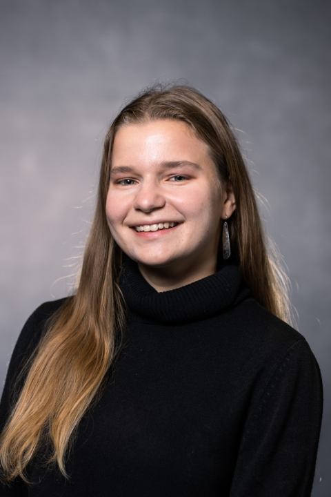 Annelise Waling, Presidential Management Fellow
