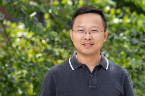 UNH chemical engineering professor Gonghu Li