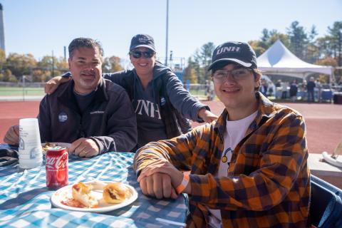 UNH family on Family Weekend 