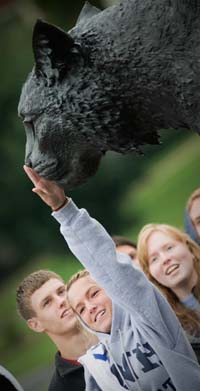 STUDENT TOUCHES WILDCAT NOSE