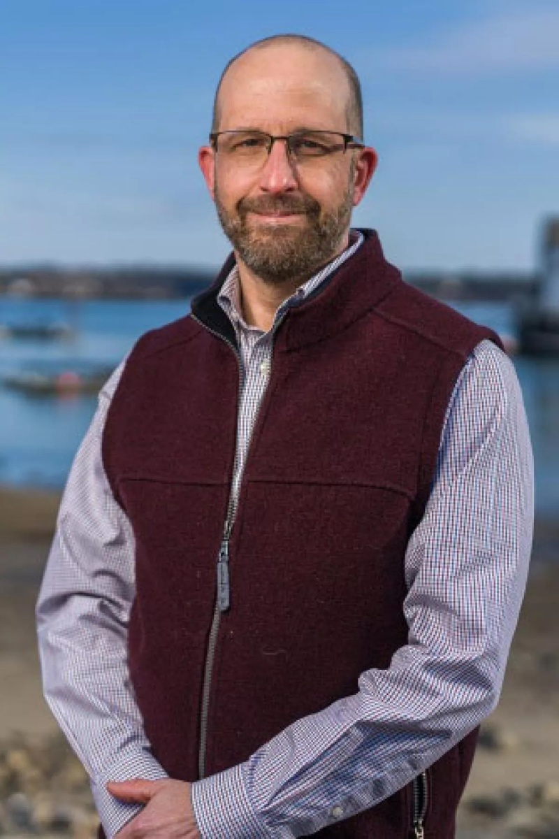 A photo of UNH researcher David Fredricksson