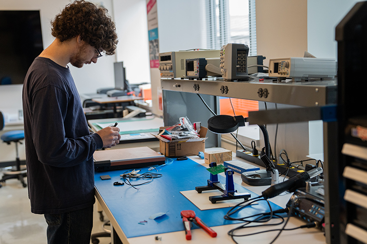 male student working in CEPS Makerspace