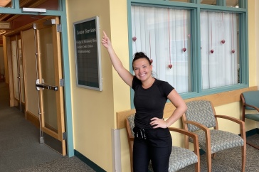 Winant Fellow Ella Dulac at Dartmouth Hitchcock Medical Center