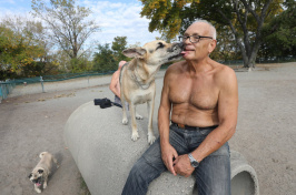 Emil Scioli of Cliffside Park, N.J., gets a kiss from Sadie. Credit Kevin R. Wexler/The Record, via Associated Press